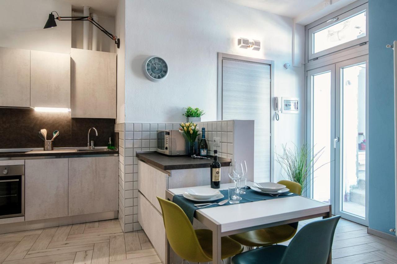 Barbablue Flat - The House Of Travelers Como Exterior foto